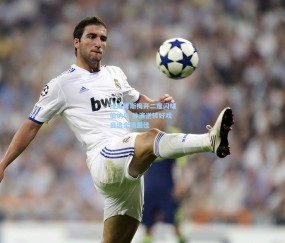 【ng体育网站】维尼修斯梅开二度闪耀伯纳乌 导演逆转好戏当选全场最佳